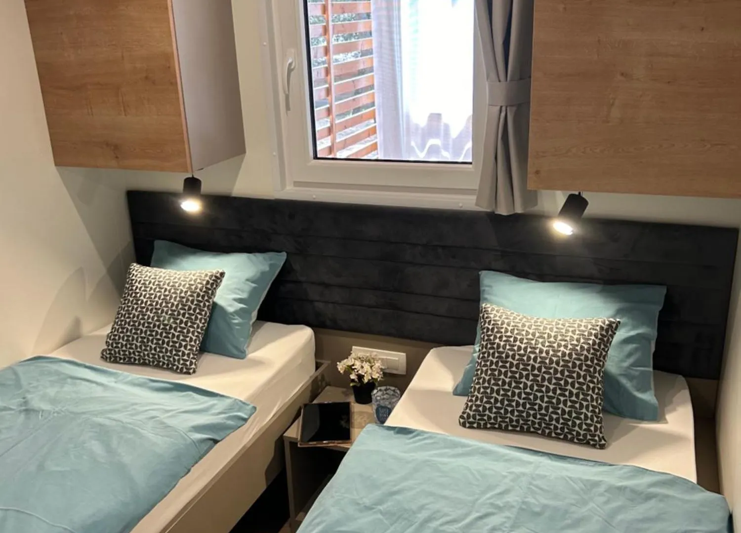 Adriakamp Mobilehome - Camp Soline Biograd Na Moru Croazia